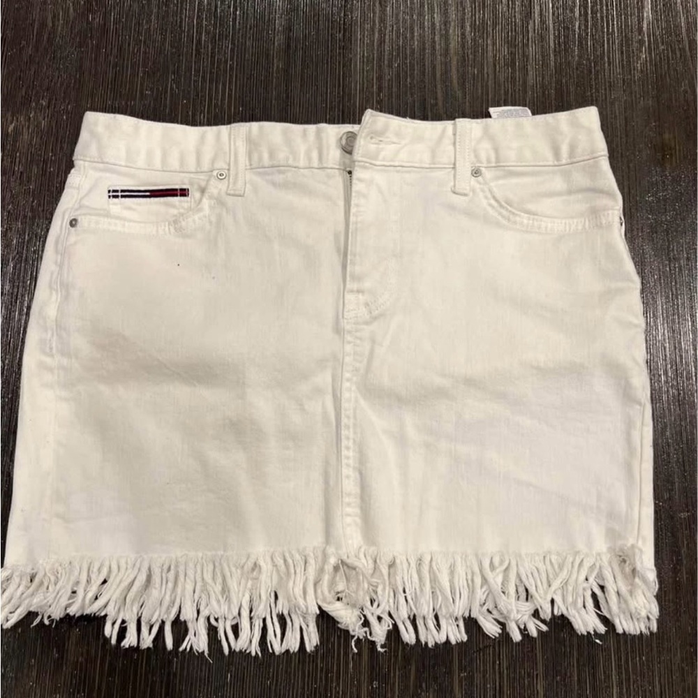 Tommy Hilfiger White Denim with Red Accents